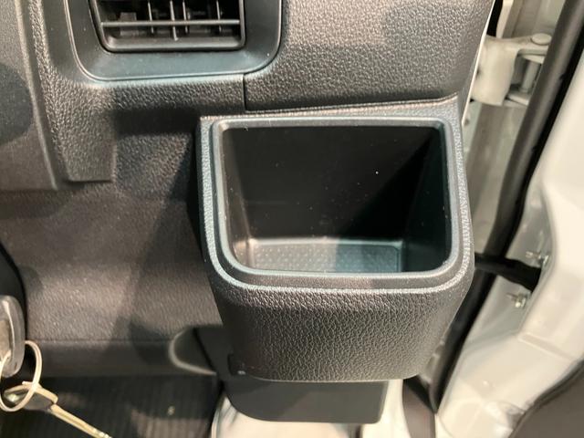 ハイゼットカーゴＤＸ　４ＷＤ　ＣＶＴ車　キーレス　前席パワーウインドウ衝突被害軽減ブレーキ　スマアシ　コーナーセンサー　キーレス　前席パワーウインドウ　ＡＭ／ＦＭステレオ　両側スライドドア　パートタイム４ＷＤ　オートライト（滋賀県）の中古車