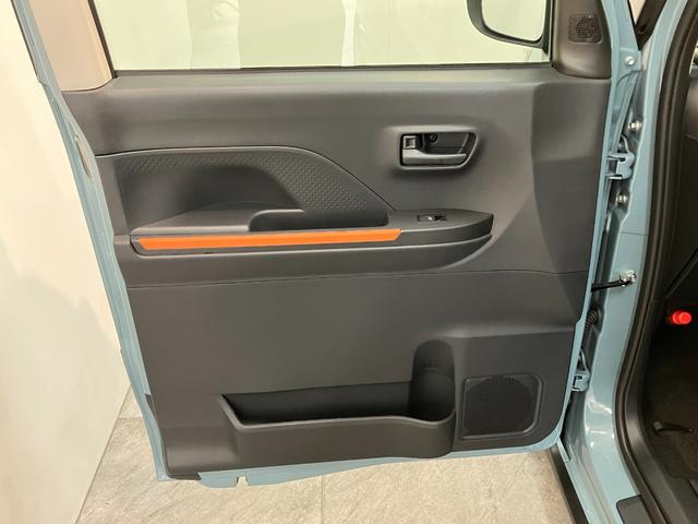 タントファンクロス　９型ディスプレイオーディオ　届出済未使用車衝突被害軽減ブレーキ　コーナーセンサー　９型ディスプレイオーディオ　フルセグ　Ｂｌｕｅｔｏｏｔｈ　ＵＳＢ　バックカメラ　両側電動スライドドア　前席シートヒーター　ＬＥＤ　スマートキー　エコアイドル（滋賀県）の中古車