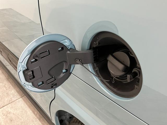 タントファンクロス　９型ディスプレイオーディオ　届出済未使用車衝突被害軽減ブレーキ　コーナーセンサー　９型ディスプレイオーディオ　フルセグ　Ｂｌｕｅｔｏｏｔｈ　ＵＳＢ　バックカメラ　両側電動スライドドア　前席シートヒーター　ＬＥＤ　スマートキー　エコアイドル（滋賀県）の中古車