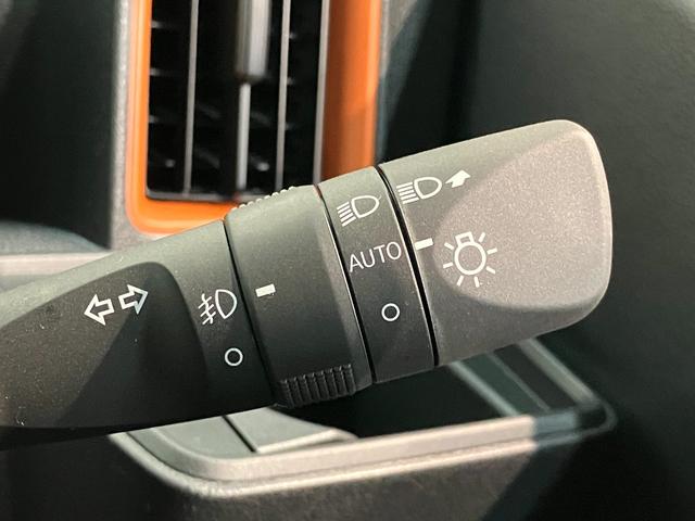 タントファンクロス　９型ディスプレイオーディオ　届出済未使用車衝突被害軽減ブレーキ　コーナーセンサー　９型ディスプレイオーディオ　フルセグ　Ｂｌｕｅｔｏｏｔｈ　ＵＳＢ　バックカメラ　両側電動スライドドア　前席シートヒーター　ＬＥＤ　スマートキー　エコアイドル（滋賀県）の中古車