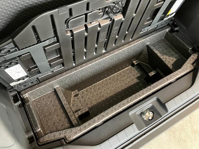 タントファンクロス　９型ディスプレイオーディオ　届出済未使用車衝突被害軽減ブレーキ　コーナーセンサー　９型ディスプレイオーディオ　フルセグ　Ｂｌｕｅｔｏｏｔｈ　ＵＳＢ　バックカメラ　両側電動スライドドア　前席シートヒーター　ＬＥＤ　スマートキー　エコアイドル（滋賀県）の中古車