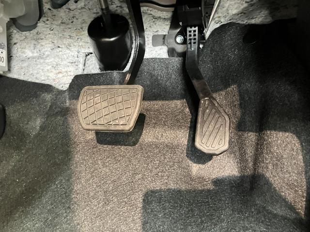 タントファンクロス　９型ディスプレイオーディオ　届出済未使用車衝突被害軽減ブレーキ　コーナーセンサー　９型ディスプレイオーディオ　フルセグ　Ｂｌｕｅｔｏｏｔｈ　ＵＳＢ　バックカメラ　両側電動スライドドア　前席シートヒーター　ＬＥＤ　スマートキー　エコアイドル（滋賀県）の中古車