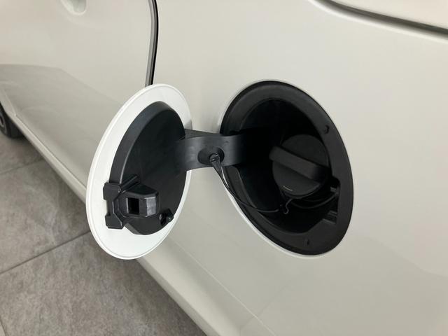 コペンローブS ワンセグナビ バックカメラ 車検整備付電動オープンルーフ ワンセグナビ バックカメラ DVD Bluetooth USB レカロシート MOMO製ハンドル シートヒーター パドルシフト LED エコアイドル エクスプレイ仕様アルミ(滋賀県)の中古車