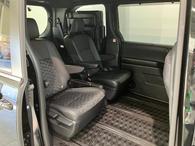 ヴォクシーハイブリッドＳ−Ｚ　１０型ナビ　レーダークルコン　Ｂカメラトヨタセーフティセンス　コーナーセンサー　１０型フルセグナビ　バックカメラ　ドラレコ　Ｂｌｕｅｔｏｏｔｈ　ＵＳＢ　ＥＴＣ　レーダークルコン　シートヒーター　両側パワスラ　デュアルエアコン　ＬＥＤ（滋賀県）の中古車