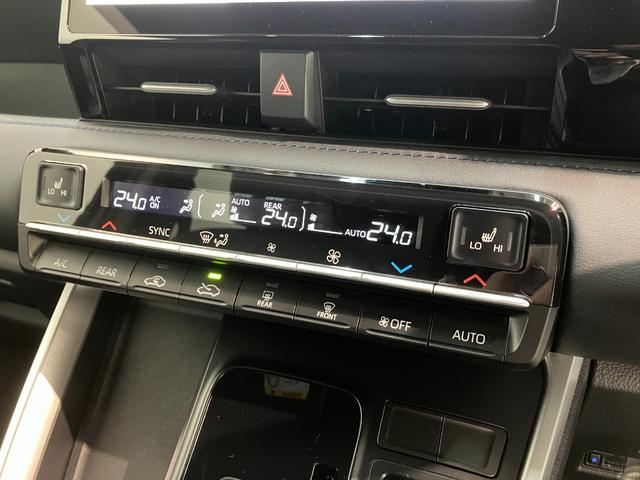 ヴォクシーハイブリッドＳ−Ｚ　１０型ナビ　レーダークルコン　Ｂカメラトヨタセーフティセンス　コーナーセンサー　１０型フルセグナビ　バックカメラ　ドラレコ　Ｂｌｕｅｔｏｏｔｈ　ＵＳＢ　ＥＴＣ　レーダークルコン　シートヒーター　両側パワスラ　デュアルエアコン　ＬＥＤ（滋賀県）の中古車