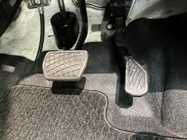 タントカスタムＸ　９型フルセグナビ　バックカメラ　前後ドラレコ衝突被害軽減ブレーキ　コーナーセンサー　フルセグナビ　Ｂｌｕｅｔｏｏｔｈ　ＤＶＤ再生　ＵＳＢ　バックカメラ　前後ドラレコ　両側電動スライドドア　前席シートヒーター　ＬＥＤ　スマートキー　エコアイドル（滋賀県）の中古車