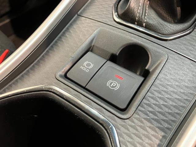 ロッキーＸ　ＨＥＶ　９型ディスプレイオーディオ　ドラレコ　車検整備付衝突被害軽減ブレーキ　コーナーセンサー　９型ディスプレイオーディオ　フルセグ　バックカメラ　Ｂｌｕｅｔｏｏｔｈ　ＵＳＢ　ＴＶコントロール　電動パーキング　ＬＥＤ　前後ドラレコ（滋賀県）の中古車