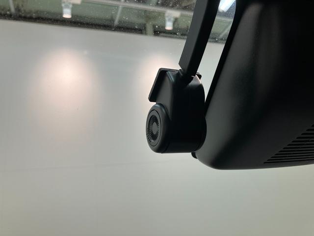 ロッキーＸ　ＨＥＶ　９型ディスプレイオーディオ　ドラレコ　車検整備付衝突被害軽減ブレーキ　コーナーセンサー　９型ディスプレイオーディオ　フルセグ　バックカメラ　Ｂｌｕｅｔｏｏｔｈ　ＵＳＢ　ＴＶコントロール　電動パーキング　ＬＥＤ　前後ドラレコ（滋賀県）の中古車