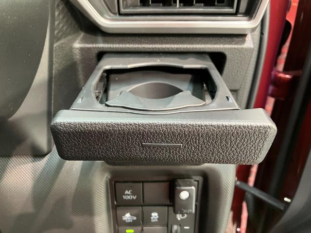 ロッキーＸ　ＨＥＶ　９型ディスプレイオーディオ　ドラレコ　車検整備付衝突被害軽減ブレーキ　コーナーセンサー　９型ディスプレイオーディオ　フルセグ　バックカメラ　Ｂｌｕｅｔｏｏｔｈ　ＵＳＢ　ＴＶコントロール　電動パーキング　ＬＥＤ　前後ドラレコ（滋賀県）の中古車