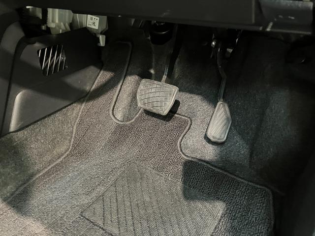 ロッキーＸ　ＨＥＶ　９型ディスプレイオーディオ　ドラレコ　車検整備付衝突被害軽減ブレーキ　コーナーセンサー　９型ディスプレイオーディオ　フルセグ　バックカメラ　Ｂｌｕｅｔｏｏｔｈ　ＵＳＢ　ＴＶコントロール　電動パーキング　ＬＥＤ　前後ドラレコ（滋賀県）の中古車