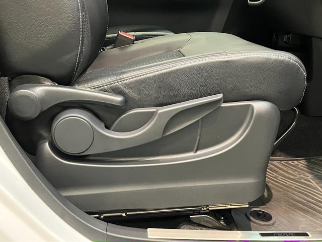 ムーヴカスタムＲＳハイパーリミテッドＳＡ３　ナビ　パノラマカメラ衝突被害軽減ブレーキ　フルセグナビ　パノラマカメラ　ＤＶＤ再生　Ｂｌｕｅｔｏｏｔｈ　ＵＳＢ　前後ドラレコ　運転席シートヒーター　ＬＥＤ　オートライト　オートエアコン　スマートキー　エコアイドル（滋賀県）の中古車