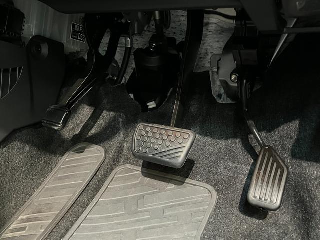 ムーヴカスタムＲＳハイパーリミテッドＳＡ３　ナビ　パノラマカメラ衝突被害軽減ブレーキ　フルセグナビ　パノラマカメラ　ＤＶＤ再生　Ｂｌｕｅｔｏｏｔｈ　ＵＳＢ　前後ドラレコ　運転席シートヒーター　ＬＥＤ　オートライト　オートエアコン　スマートキー　エコアイドル（滋賀県）の中古車