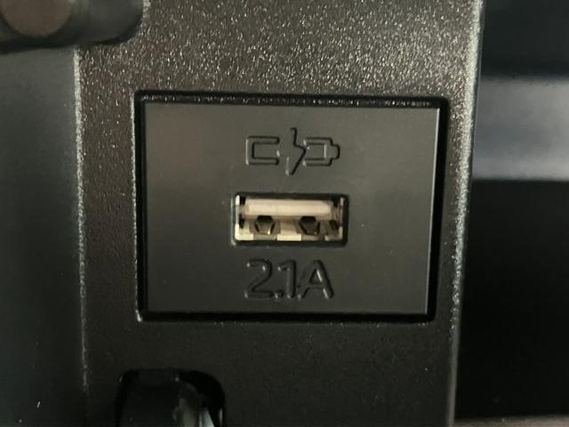 タントカスタムＲＳ　フルセグナビ　Ｂカメラ　レーダークルコン衝突被害軽減ブレーキ　コーナーセンサー　フルセグナビ　Ｂｌｕｅｔｏｏｔｈ　ＤＶＤ　ＵＳＢ　バックカメラ　前後ドラレコ　両側電動スライドドア　前席シートヒーター　ＬＥＤ　レーダクルーズコントロール（滋賀県）の中古車