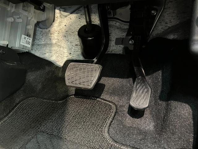 タントカスタムＲＳ　フルセグナビ　Ｂカメラ　レーダークルコン衝突被害軽減ブレーキ　コーナーセンサー　フルセグナビ　Ｂｌｕｅｔｏｏｔｈ　ＤＶＤ　ＵＳＢ　バックカメラ　前後ドラレコ　両側電動スライドドア　前席シートヒーター　ＬＥＤ　レーダクルーズコントロール（滋賀県）の中古車