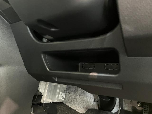 ムーヴキャンバスストライプスＧターボ　９型ディスプレイオーディオ　クルコン衝突被害軽減ブレーキ　コーナーセンサー　９型ディスプレイオーディオ　フルセグ　Ｂｌｕｅｔｏｏｔｈ　ＵＳＢ　バックカメラ　両側電動スライドドア　シートヒーター　電動パーキングブレーキ　レーダークルコン（滋賀県）の中古車