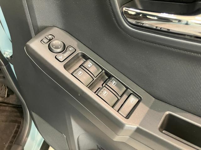 タフトＧ　４ＷＤ　コーナーセンサー　レーダークルーズコントロール衝突被害軽減ブレーキ　コーナーセンサー　ＣＤステレオ　バックカメラ（ナビ装着時用）　前席シートヒーター　クルーズコントロール　電動パーキング　ＬＥＤ　オートライト　オートエアコン　スマートキー（滋賀県）の中古車