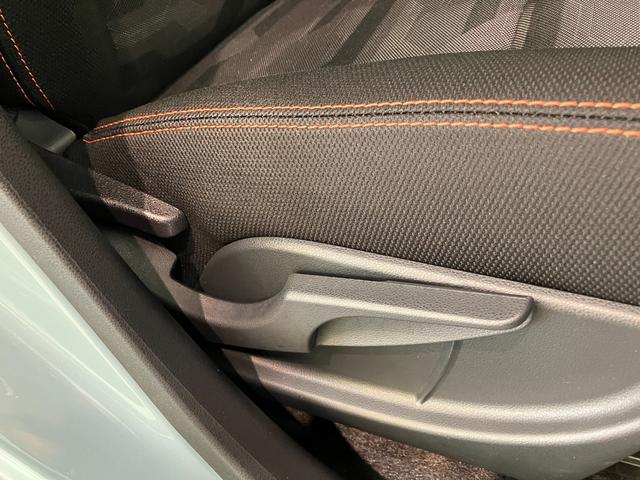 タフトＧ　４ＷＤ　コーナーセンサー　レーダークルーズコントロール衝突被害軽減ブレーキ　コーナーセンサー　ＣＤステレオ　バックカメラ（ナビ装着時用）　前席シートヒーター　クルーズコントロール　電動パーキング　ＬＥＤ　オートライト　オートエアコン　スマートキー（滋賀県）の中古車