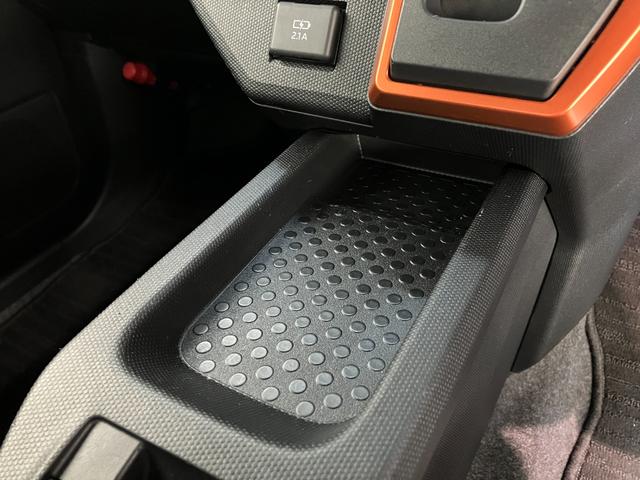 タフトＧ　４ＷＤ　コーナーセンサー　レーダークルーズコントロール衝突被害軽減ブレーキ　コーナーセンサー　ＣＤステレオ　バックカメラ（ナビ装着時用）　前席シートヒーター　クルーズコントロール　電動パーキング　ＬＥＤ　オートライト　オートエアコン　スマートキー（滋賀県）の中古車