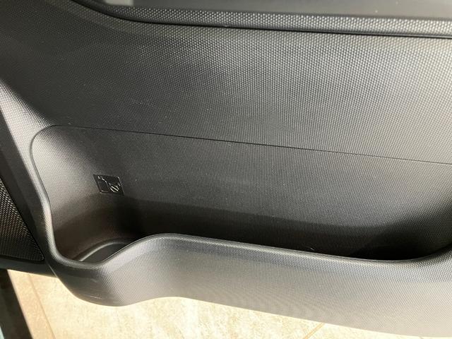 タフトＧ　４ＷＤ　コーナーセンサー　レーダークルーズコントロール衝突被害軽減ブレーキ　コーナーセンサー　ＣＤステレオ　バックカメラ（ナビ装着時用）　前席シートヒーター　クルーズコントロール　電動パーキング　ＬＥＤ　オートライト　オートエアコン　スマートキー（滋賀県）の中古車