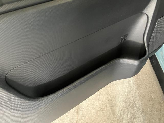 タフトＧ　４ＷＤ　コーナーセンサー　レーダークルーズコントロール衝突被害軽減ブレーキ　コーナーセンサー　ＣＤステレオ　バックカメラ（ナビ装着時用）　前席シートヒーター　クルーズコントロール　電動パーキング　ＬＥＤ　オートライト　オートエアコン　スマートキー（滋賀県）の中古車