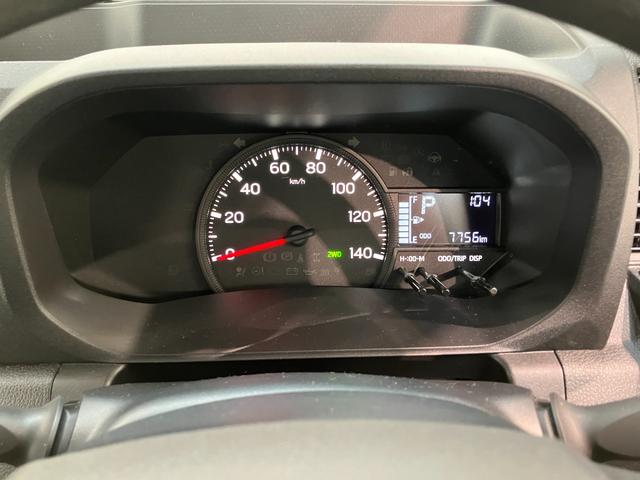 ハイゼットトラックスタンダード　４ＷＤ　ＣＶＴ車　ＣＤステレオ衝突被害軽減ブレーキ　コーナーセンサー　パートタイム４ＷＤ　ＣＤステレオ　マニュアルエアコン　マニュアルレベリング　オートライト（滋賀県）の中古車