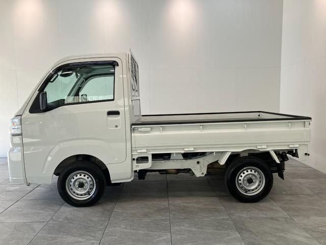 ハイゼットトラックスタンダード　４ＷＤ　ＣＶＴ車　ＣＤステレオ衝突被害軽減ブレーキ　コーナーセンサー　パートタイム４ＷＤ　ＣＤステレオ　マニュアルエアコン　マニュアルレベリング　オートライト（滋賀県）の中古車