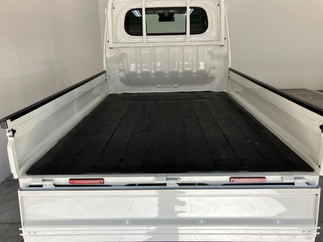 ハイゼットトラックスタンダード　４ＷＤ　ＣＶＴ車　ＣＤステレオ衝突被害軽減ブレーキ　コーナーセンサー　パートタイム４ＷＤ　ＣＤステレオ　マニュアルエアコン　マニュアルレベリング　オートライト（滋賀県）の中古車