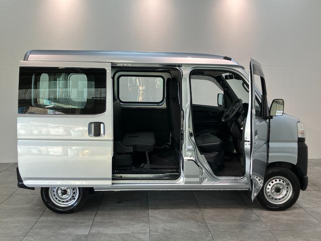 ハイゼットカーゴスペシャルクリーン　４ＷＤ　ＣＶＴ車　コーナーセンサー衝突被害軽減ブレーキ　スマアシ　コーナーセンサー　前席パワーウインドウ　ＡＭ／ＦＭステレオ　両側スライドドア　パートタイム４ＷＤ　オートライト　マニュアルレベリング（滋賀県）の中古車