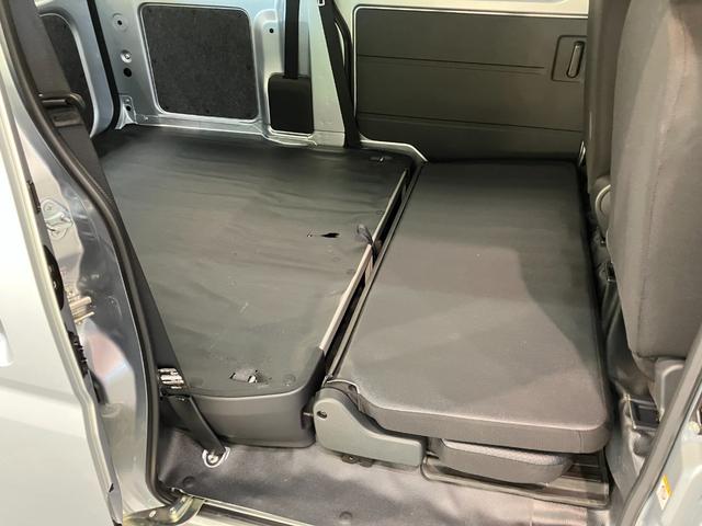 ハイゼットカーゴスペシャルクリーン　４ＷＤ　ＣＶＴ車　コーナーセンサー衝突被害軽減ブレーキ　スマアシ　コーナーセンサー　前席パワーウインドウ　ＡＭ／ＦＭステレオ　両側スライドドア　パートタイム４ＷＤ　オートライト　マニュアルレベリング（滋賀県）の中古車