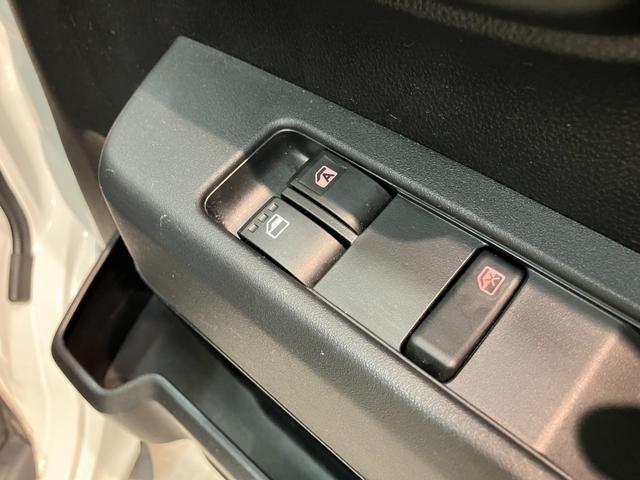 ハイゼットカーゴＤＸ　４ＷＤ　フルセグナビ　ドラレコ　キーレス　車検整備付衝突被害軽減ブレーキ　コーナーセンサー　前席パワーウインドウ　両側スライドドア　パートタイム４ＷＤ　マニュアルレベリング　フルセグナビ　ドラレコ　ＥＴＣ　ＤＶＤ再生　Ｂｌｕｅｔｏｏｔｈ　ＵＳＢ　ＬＥＤ（滋賀県）の中古車