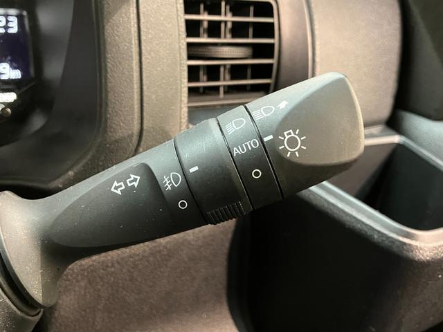 ハイゼットカーゴＤＸ　４ＷＤ　フルセグナビ　ドラレコ　キーレス　車検整備付衝突被害軽減ブレーキ　コーナーセンサー　前席パワーウインドウ　両側スライドドア　パートタイム４ＷＤ　マニュアルレベリング　フルセグナビ　ドラレコ　ＥＴＣ　ＤＶＤ再生　Ｂｌｕｅｔｏｏｔｈ　ＵＳＢ　ＬＥＤ（滋賀県）の中古車