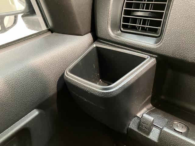 ハイゼットカーゴＤＸ　４ＷＤ　フルセグナビ　ドラレコ　キーレス　車検整備付衝突被害軽減ブレーキ　コーナーセンサー　前席パワーウインドウ　両側スライドドア　パートタイム４ＷＤ　マニュアルレベリング　フルセグナビ　ドラレコ　ＥＴＣ　ＤＶＤ再生　Ｂｌｕｅｔｏｏｔｈ　ＵＳＢ　ＬＥＤ（滋賀県）の中古車