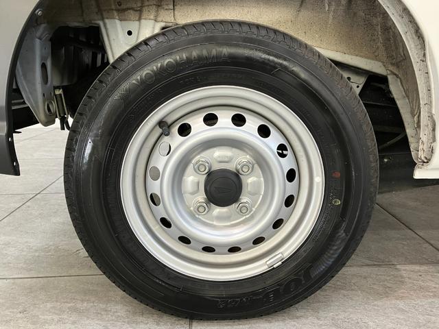 ハイゼットカーゴＤＸ　４ＷＤ　フルセグナビ　ドラレコ　ＥＴＣ　キーレス衝突被害軽減ブレーキ　スマアシ　コーナーセンサー　キーレス　前席パワーウインドウ　フルセグナビ　ドラレコ　ＥＴＣ　ＤＶＤ再生　Ｂｌｕｅｔｏｏｔｈ　ＵＳＢ　ＬＥＤ　オートライト　パートタイム４ＷＤ（滋賀県）の中古車