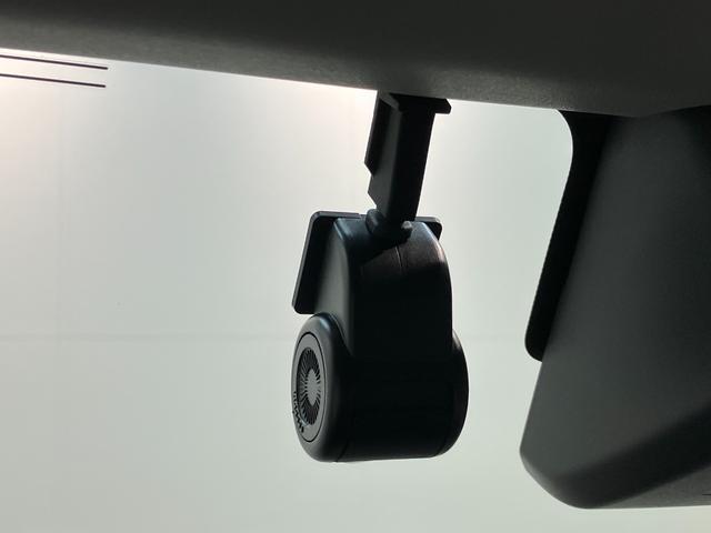 ハイゼットカーゴＤＸ　４ＷＤ　フルセグナビ　ドラレコ　ＥＴＣ　キーレス衝突被害軽減ブレーキ　スマアシ　コーナーセンサー　キーレス　前席パワーウインドウ　フルセグナビ　ドラレコ　ＥＴＣ　ＤＶＤ再生　Ｂｌｕｅｔｏｏｔｈ　ＵＳＢ　ＬＥＤ　オートライト　パートタイム４ＷＤ（滋賀県）の中古車