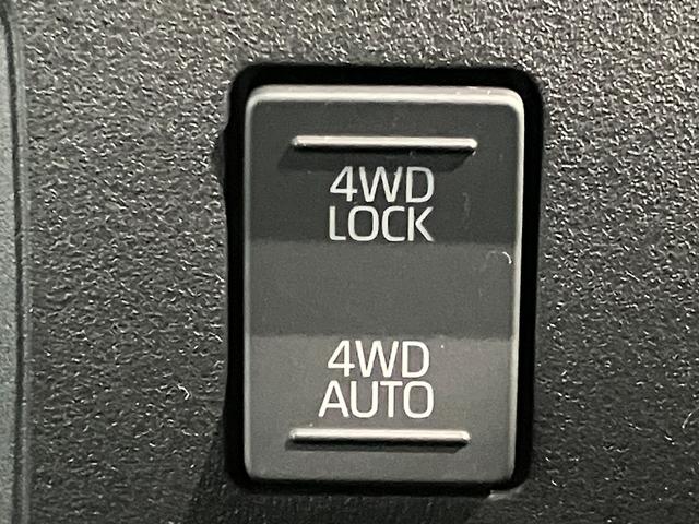 ハイゼットカーゴＤＸ　４ＷＤ　フルセグナビ　ドラレコ　ＥＴＣ　キーレス衝突被害軽減ブレーキ　スマアシ　コーナーセンサー　キーレス　前席パワーウインドウ　フルセグナビ　ドラレコ　ＥＴＣ　ＤＶＤ再生　Ｂｌｕｅｔｏｏｔｈ　ＵＳＢ　ＬＥＤ　オートライト　パートタイム４ＷＤ（滋賀県）の中古車