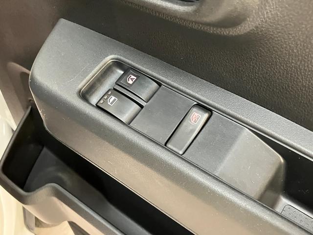 ハイゼットカーゴＤＸ　４ＷＤ　フルセグナビ　ドラレコ　ＥＴＣ　キーレス衝突被害軽減ブレーキ　スマアシ　コーナーセンサー　キーレス　前席パワーウインドウ　フルセグナビ　ドラレコ　ＥＴＣ　ＤＶＤ再生　Ｂｌｕｅｔｏｏｔｈ　ＵＳＢ　ＬＥＤ　オートライト　パートタイム４ＷＤ（滋賀県）の中古車