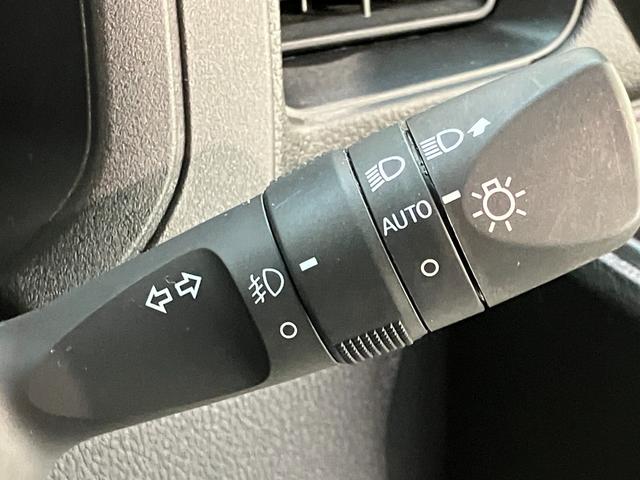 ハイゼットカーゴＤＸ　４ＷＤ　フルセグナビ　ドラレコ　ＥＴＣ　キーレス衝突被害軽減ブレーキ　スマアシ　コーナーセンサー　キーレス　前席パワーウインドウ　フルセグナビ　ドラレコ　ＥＴＣ　ＤＶＤ再生　Ｂｌｕｅｔｏｏｔｈ　ＵＳＢ　ＬＥＤ　オートライト　パートタイム４ＷＤ（滋賀県）の中古車