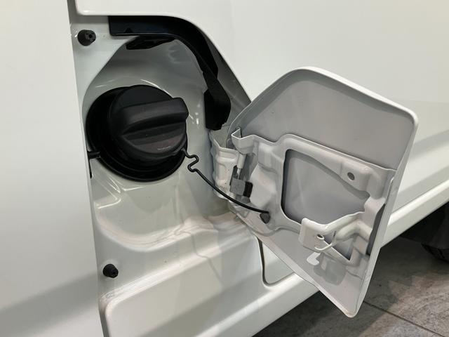 ハイゼットカーゴＤＸ　４ＷＤ　ＣＶＴ車　キーレス　前席パワーウインドウ衝突被害軽減ブレーキ　スマアシ　コーナーセンサー　ＣＤステレオ　ドラレコ　オートライト　キーレス　前席パワーウインドウ　両側スライドドア　パートタイム４ＷＤ（滋賀県）の中古車