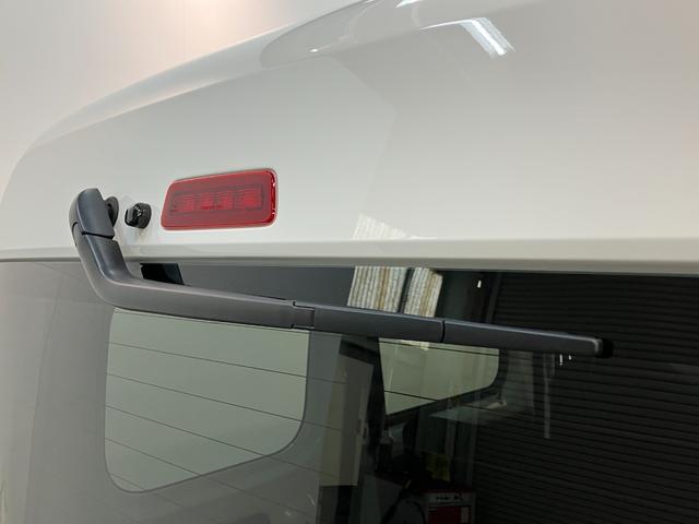 ハイゼットカーゴＤＸ　４ＷＤ　ＣＶＴ車　キーレス　前席パワーウインドウ衝突被害軽減ブレーキ　スマアシ　コーナーセンサー　ＣＤステレオ　ドラレコ　オートライト　キーレス　前席パワーウインドウ　両側スライドドア　パートタイム４ＷＤ（滋賀県）の中古車