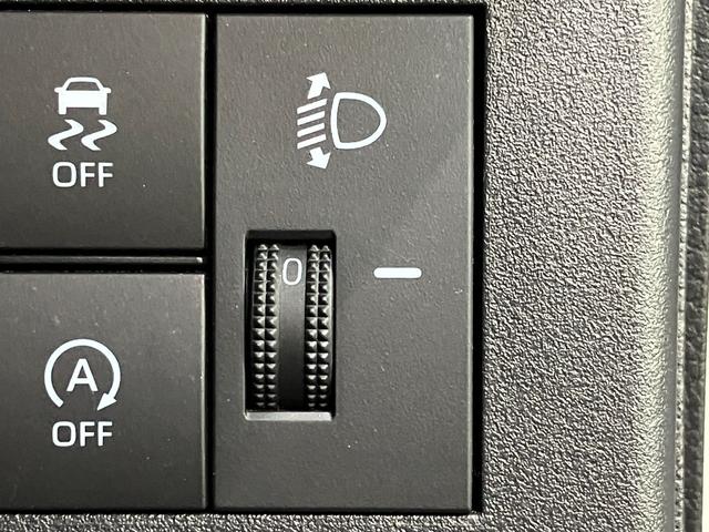 ハイゼットカーゴＤＸ　４ＷＤ　ＣＶＴ車　キーレス　前席パワーウインドウ衝突被害軽減ブレーキ　スマアシ　コーナーセンサー　ＣＤステレオ　ドラレコ　オートライト　キーレス　前席パワーウインドウ　両側スライドドア　パートタイム４ＷＤ（滋賀県）の中古車