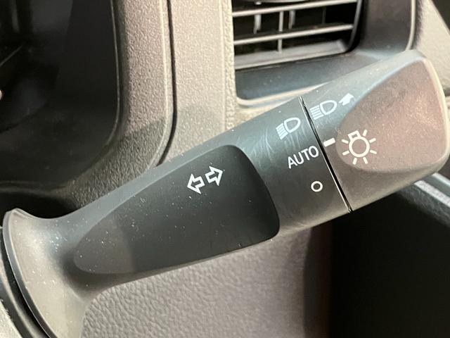 ハイゼットカーゴＤＸ　４ＷＤ　ＣＶＴ車　キーレス　前席パワーウインドウ衝突被害軽減ブレーキ　スマアシ　コーナーセンサー　ＣＤステレオ　ドラレコ　オートライト　キーレス　前席パワーウインドウ　両側スライドドア　パートタイム４ＷＤ（滋賀県）の中古車