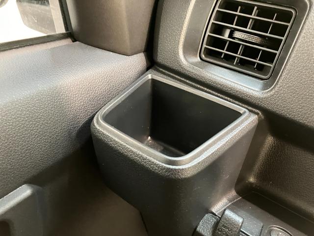 ハイゼットカーゴＤＸ　４ＷＤ　ＣＶＴ車　キーレス　前席パワーウインドウ衝突被害軽減ブレーキ　スマアシ　コーナーセンサー　ＣＤステレオ　ドラレコ　オートライト　キーレス　前席パワーウインドウ　両側スライドドア　パートタイム４ＷＤ（滋賀県）の中古車