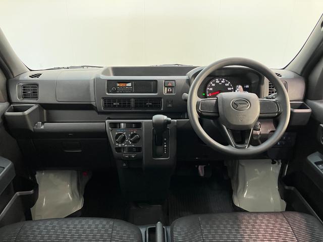 ハイゼットカーゴＤＸ　４ＷＤ　コーナーセンサー　ドラレコ　キーレス衝突被害軽減ブレーキ　スマアシ　コーナーセンサー　キーレス　前席パワーウインドウ　ＡＭ／ＦＭステレオ　ドラレコ　両側スライドドア　オートライト　マニュアルレベリング　パートタイム４ＷＤ（滋賀県）の中古車