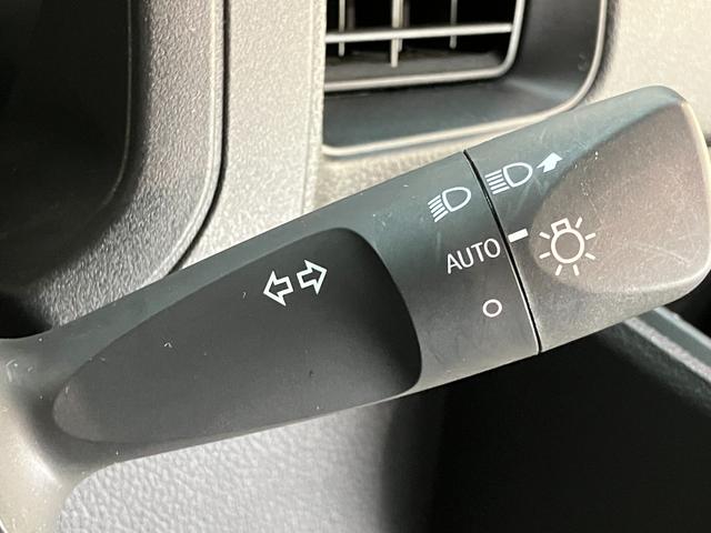 ハイゼットカーゴＤＸ　４ＷＤ　コーナーセンサー　ドラレコ　キーレス衝突被害軽減ブレーキ　スマアシ　コーナーセンサー　キーレス　前席パワーウインドウ　ＡＭ／ＦＭステレオ　ドラレコ　両側スライドドア　オートライト　マニュアルレベリング　パートタイム４ＷＤ（滋賀県）の中古車