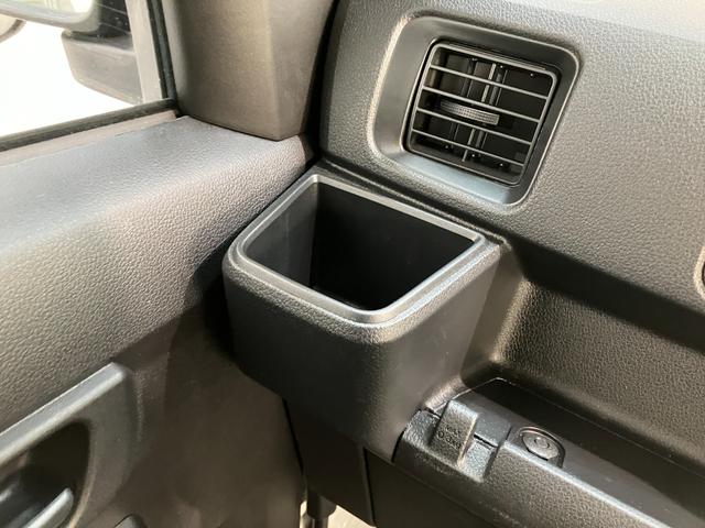 ハイゼットカーゴＤＸ　４ＷＤ　コーナーセンサー　ドラレコ　キーレス衝突被害軽減ブレーキ　スマアシ　コーナーセンサー　キーレス　前席パワーウインドウ　ＡＭ／ＦＭステレオ　ドラレコ　両側スライドドア　オートライト　マニュアルレベリング　パートタイム４ＷＤ（滋賀県）の中古車