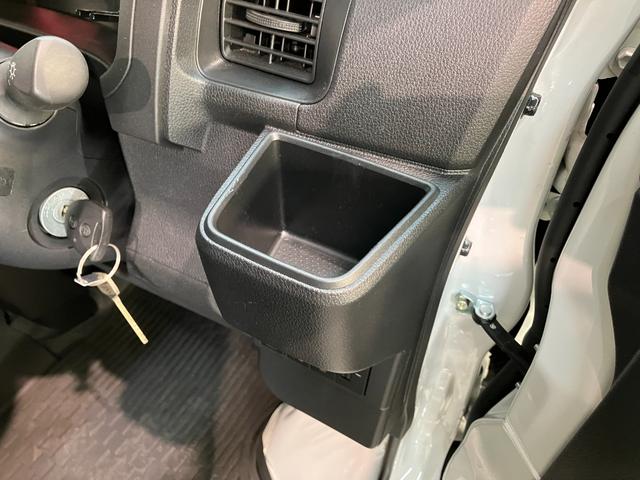 ハイゼットカーゴＤＸ　４ＷＤ　コーナーセンサー　ドラレコ　キーレス衝突被害軽減ブレーキ　スマアシ　コーナーセンサー　キーレス　前席パワーウインドウ　ＡＭ／ＦＭステレオ　ドラレコ　両側スライドドア　オートライト　マニュアルレベリング　パートタイム４ＷＤ（滋賀県）の中古車