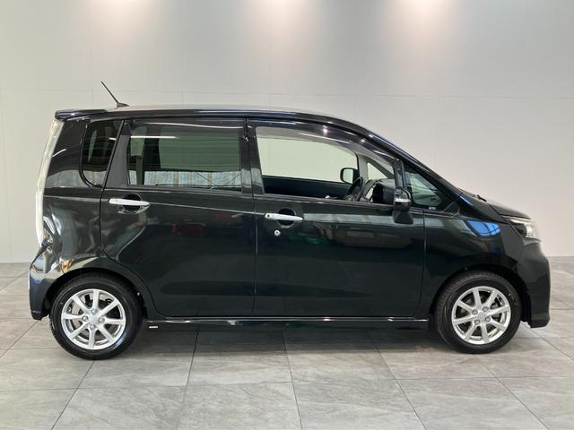 ムーヴカスタムＸリミテッド　ＳＡ　ワンセグナビ　バックカメラ衝突被害軽減ブレーキ　スマアシ　ワンセグナビ　バックカメラ　ＥＴＣ　ＵＳＢ　ＬＥＤヘッドライト　オートライト　オートエアコン　スマートキー　電動格納式ミラー　エコアイドル（滋賀県）の中古車