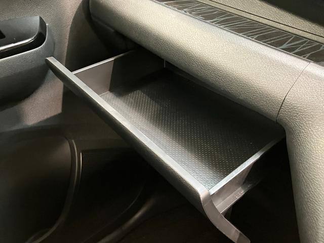 デイズハイウェイスター　Ｘ　フルセグナビ　パノラマ　前後ドラレコ衝突被害軽減ブレーキ　コーナーセンサー　フルセグナビ　パノラマカメラ　前後ドラレコ　ＥＴＣ　ＤＶＤ再生　Ｂｌｕｅｔｏｏｔｈ　ＵＳＢ　ＬＥＤ　オートライト　電動格納式ミラー　オートエアコン　エコアイドル（滋賀県）の中古車