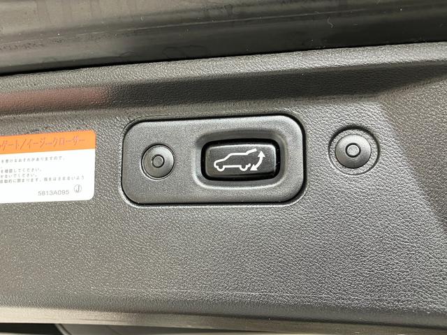 デリカＤ：５Ｐ　４ＷＤ　ディーゼル　フルセグナビ　フリップダウンモニター衝突軽減被害ブレーキ　フルセグナビ　パノラマカメラ　Ｂｌｕｅｔｏｏｔｈ　ＵＳＢ　後席モニター　両側電動スライドドア　クルコン　シートヒーター　オートステップ　ＬＥＤ　パワーバックドア（滋賀県）の中古車