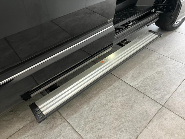 デリカＤ：５Ｐ　４ＷＤ　ディーゼル　フルセグナビ　フリップダウンモニター衝突軽減被害ブレーキ　フルセグナビ　パノラマカメラ　Ｂｌｕｅｔｏｏｔｈ　ＵＳＢ　後席モニター　両側電動スライドドア　クルコン　シートヒーター　オートステップ　ＬＥＤ　パワーバックドア（滋賀県）の中古車